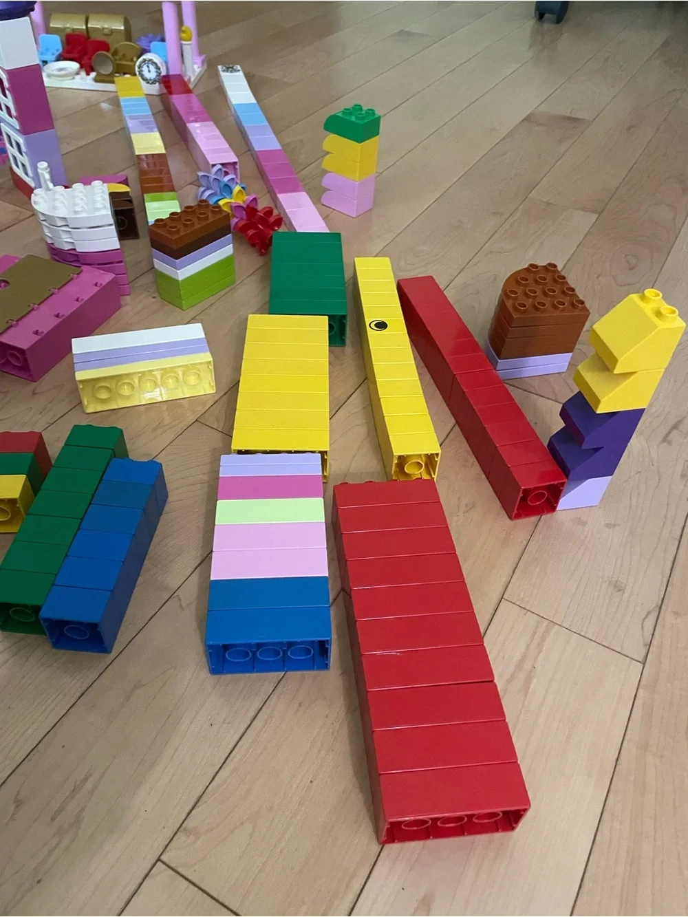 LEGO Princess Pink Castle Playset - Pink & Purple